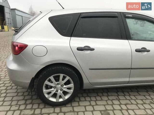 Серый Мазда 3, объемом двигателя 1.6 л и пробегом 220 тыс. км за 5090 $, фото 15 на Automoto.ua