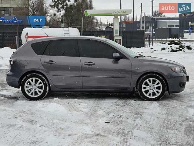 Сірий Мазда 3, об'ємом двигуна 1.6 л та пробігом 289 тис. км за 5300 $, фото 18 на Automoto.ua