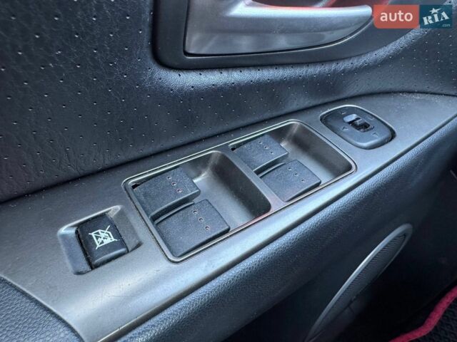 Сірий Мазда 3, об'ємом двигуна 2 л та пробігом 305 тис. км за 6490 $, фото 15 на Automoto.ua