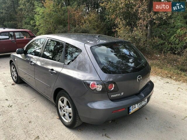 Сірий Мазда 3, об'ємом двигуна 1.6 л та пробігом 320 тис. км за 4200 $, фото 5 на Automoto.ua