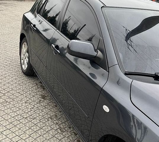 Сірий Мазда 3, об'ємом двигуна 1.6 л та пробігом 224 тис. км за 4600 $, фото 10 на Automoto.ua
