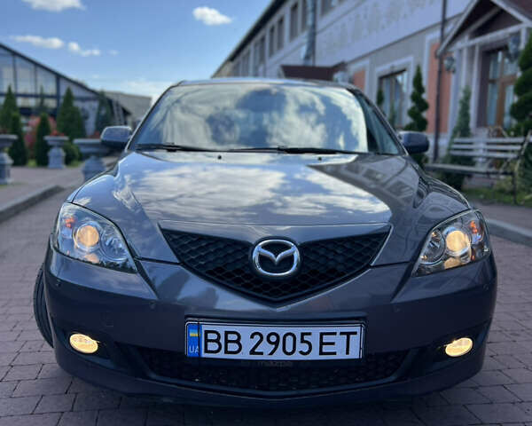 Сірий Мазда 3, об'ємом двигуна 1.6 л та пробігом 118 тис. км за 5450 $, фото 1 на Automoto.ua