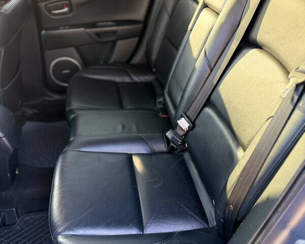 Сірий Мазда 3, об'ємом двигуна 2 л та пробігом 298 тис. км за 4900 $, фото 13 на Automoto.ua