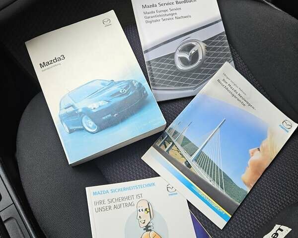 Сірий Мазда 3, об'ємом двигуна 1.6 л та пробігом 289 тис. км за 5300 $, фото 121 на Automoto.ua