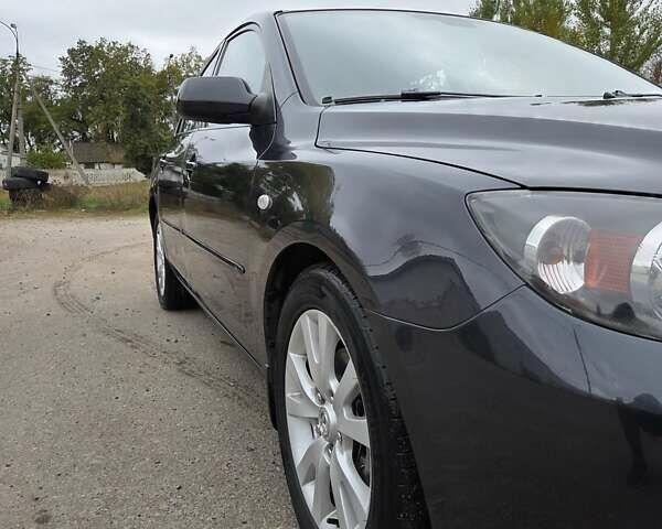 Мазда 3 2007 в Черкассах на Automoto.ua Серый Мазда 3, объемом двигателя 1.6 л и пробегом 251 тыс. км за 6100 $, фото 1 на Automoto.ua
