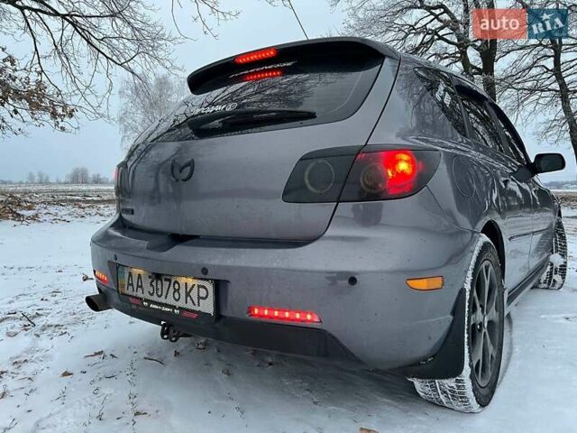 Серый Мазда 3, объемом двигателя 1.6 л и пробегом 320 тыс. км за 7999 $, фото 7 на Automoto.ua