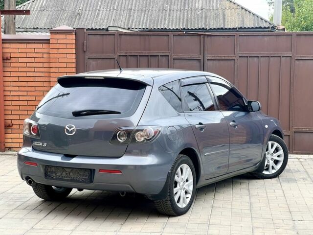 Сірий Мазда 3, об'ємом двигуна 1.6 л та пробігом 165 тис. км за 5400 $, фото 3 на Automoto.ua