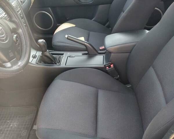 Серый Мазда 3, объемом двигателя 1.6 л и пробегом 230 тыс. км за 4900 $, фото 11 на Automoto.ua