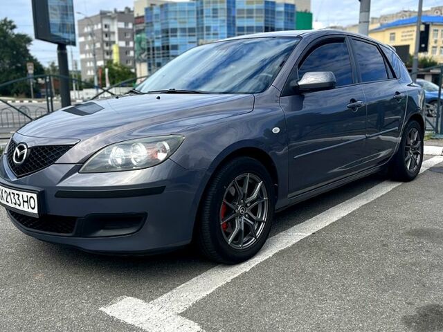 Серый Мазда 3, объемом двигателя 1.6 л и пробегом 220 тыс. км за 5499 $, фото 8 на Automoto.ua