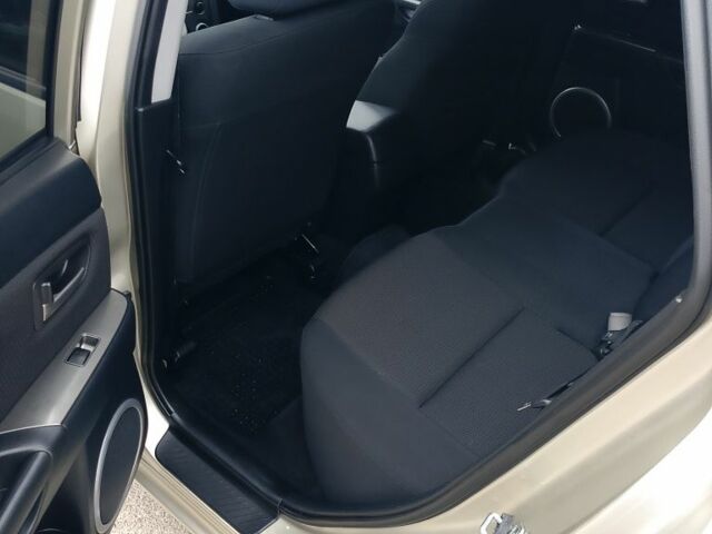 Серый Мазда 3, объемом двигателя 1.6 л и пробегом 248 тыс. км за 4700 $, фото 13 на Automoto.ua