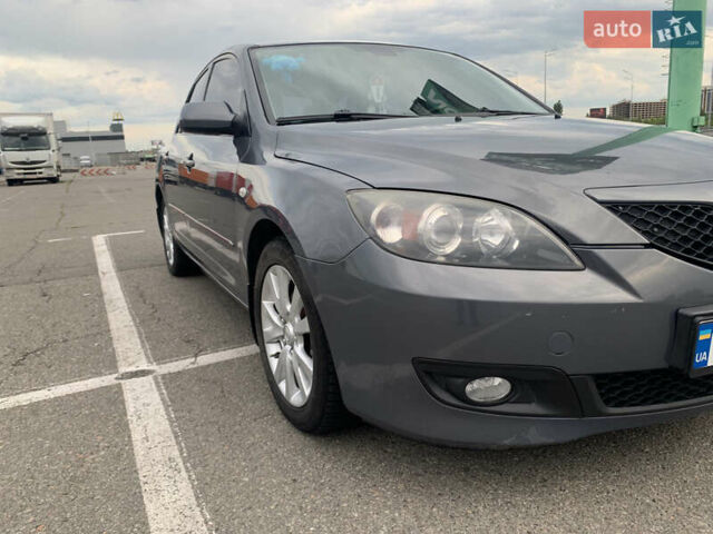 Сірий Мазда 3, об'ємом двигуна 1.6 л та пробігом 263 тис. км за 4500 $, фото 2 на Automoto.ua