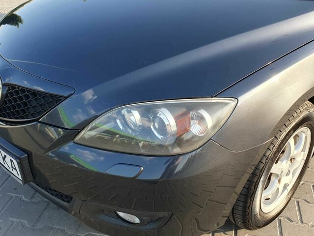 Сірий Мазда 3, об'ємом двигуна 1.6 л та пробігом 200 тис. км за 5200 $, фото 14 на Automoto.ua