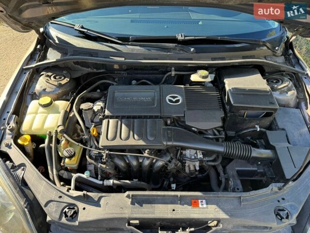 Сірий Мазда 3, об'ємом двигуна 1.6 л та пробігом 215 тис. км за 6100 $, фото 14 на Automoto.ua