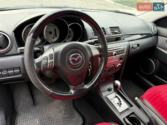 Серый Мазда 3, объемом двигателя 1.6 л и пробегом 236 тыс. км за 5500 $, фото 11 на Automoto.ua