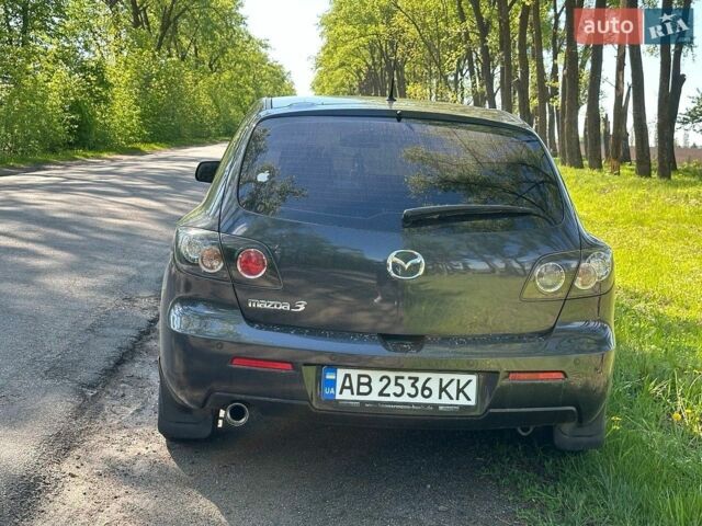 Серый Мазда 3, объемом двигателя 1.6 л и пробегом 220 тыс. км за 5800 $, фото 5 на Automoto.ua