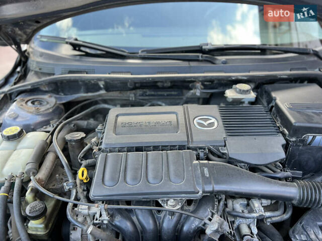 Сірий Мазда 3, об'ємом двигуна 1.6 л та пробігом 118 тис. км за 5450 $, фото 25 на Automoto.ua