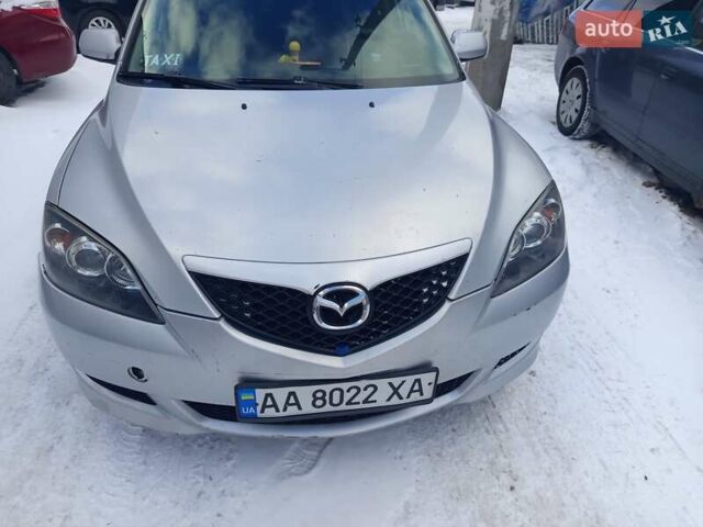 Сірий Мазда 3, об'ємом двигуна 1.6 л та пробігом 374 тис. км за 3450 $, фото 4 на Automoto.ua