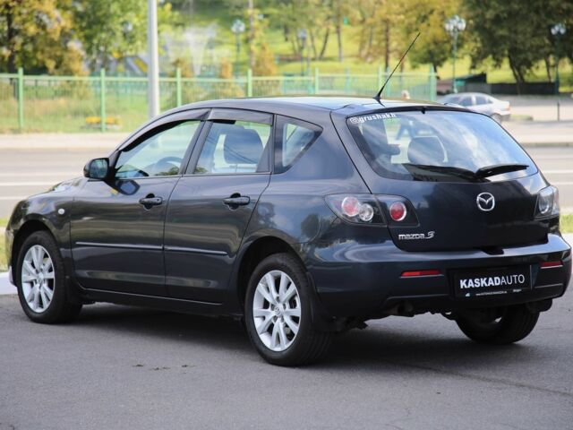 Серый Мазда 3, объемом двигателя 1.6 л и пробегом 212 тыс. км за 5300 $, фото 5 на Automoto.ua