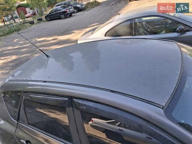 Сірий Мазда 3, об'ємом двигуна 1.6 л та пробігом 266 тис. км за 5000 $, фото 8 на Automoto.ua