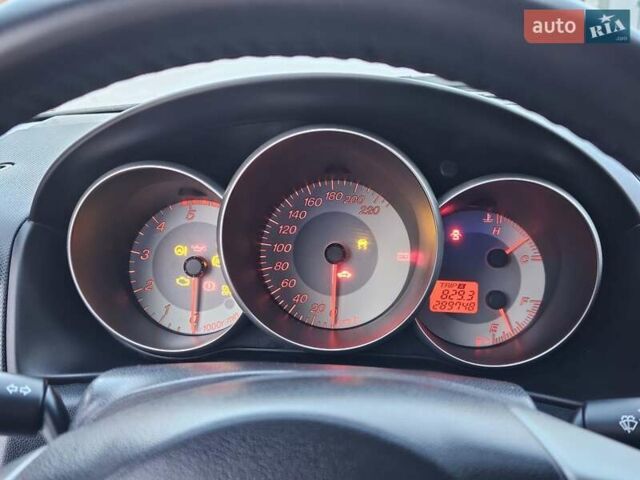 Сірий Мазда 3, об'ємом двигуна 1.6 л та пробігом 289 тис. км за 5300 $, фото 99 на Automoto.ua