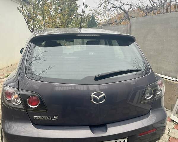 Серый Мазда 3, объемом двигателя 1.6 л и пробегом 66 тыс. км за 6500 $, фото 4 на Automoto.ua