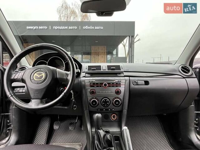 Сірий Мазда 3, об'ємом двигуна 1.6 л та пробігом 195 тис. км за 5699 $, фото 1 на Automoto.ua