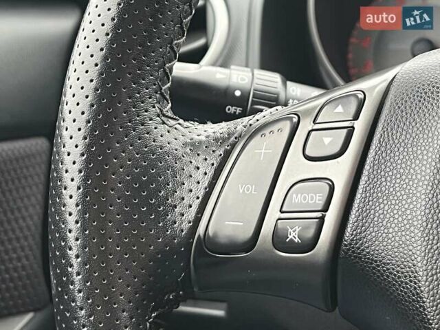 Сірий Мазда 3, об'ємом двигуна 1.6 л та пробігом 195 тис. км за 5699 $, фото 23 на Automoto.ua