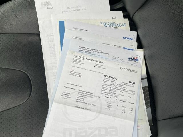 Серый Мазда 3, объемом двигателя 1.6 л и пробегом 225 тыс. км за 5700 $, фото 6 на Automoto.ua