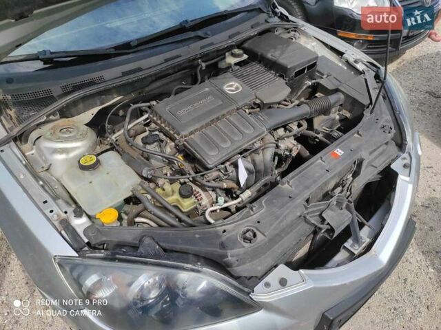 Серый Мазда 3, объемом двигателя 1.6 л и пробегом 190 тыс. км за 5800 $, фото 6 на Automoto.ua