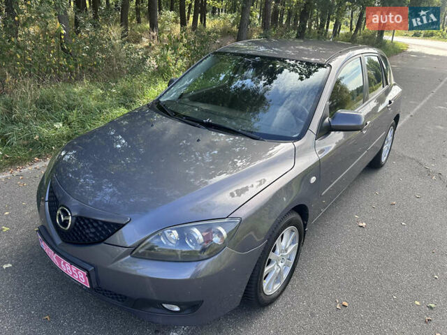 Сірий Мазда 3, об'ємом двигуна 1.6 л та пробігом 159 тис. км за 6500 $, фото 2 на Automoto.ua