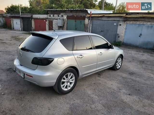 Серый Мазда 3, объемом двигателя 1.6 л и пробегом 260 тыс. км за 4700 $, фото 5 на Automoto.ua