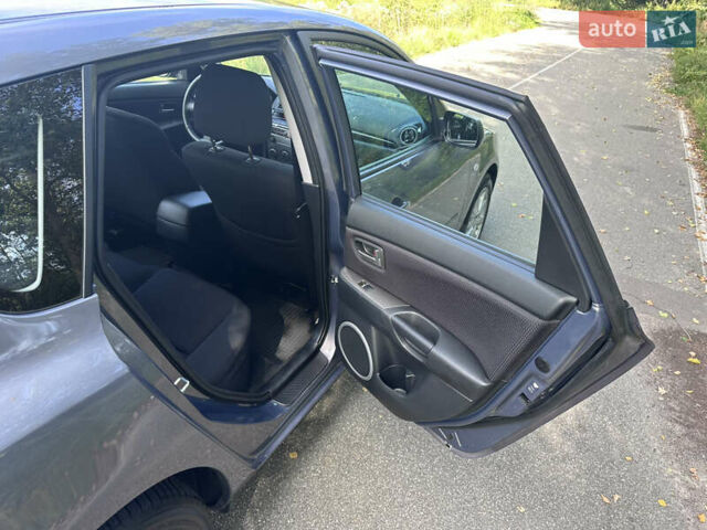 Сірий Мазда 3, об'ємом двигуна 1.6 л та пробігом 159 тис. км за 6500 $, фото 45 на Automoto.ua