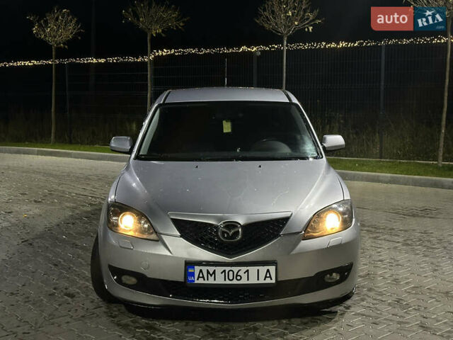 Сірий Мазда 3, об'ємом двигуна 1.6 л та пробігом 259 тис. км за 3400 $, фото 1 на Automoto.ua