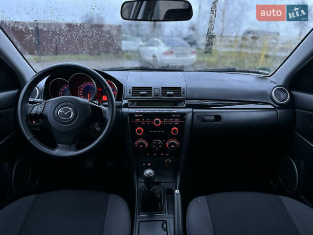 Сірий Мазда 3, об'ємом двигуна 1.6 л та пробігом 253 тис. км за 5700 $, фото 45 на Automoto.ua
