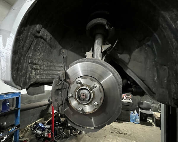 Серый Мазда 3, объемом двигателя 1.6 л и пробегом 163 тыс. км за 6250 $, фото 43 на Automoto.ua