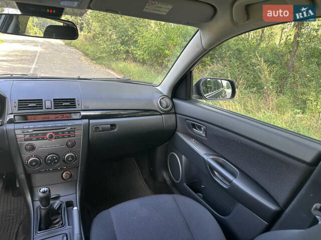 Сірий Мазда 3, об'ємом двигуна 1.6 л та пробігом 159 тис. км за 6500 $, фото 37 на Automoto.ua