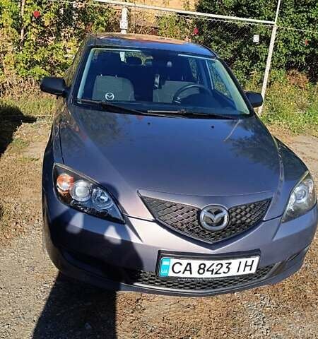 Сірий Мазда 3, об'ємом двигуна 1.3 л та пробігом 221 тис. км за 5100 $, фото 18 на Automoto.ua