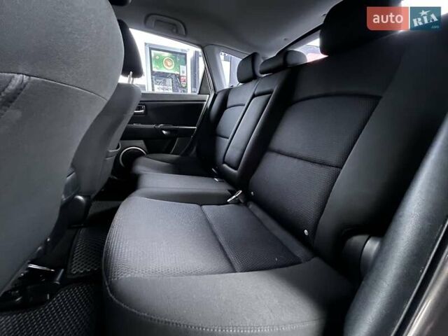Сірий Мазда 3, об'ємом двигуна 1.6 л та пробігом 195 тис. км за 5699 $, фото 14 на Automoto.ua