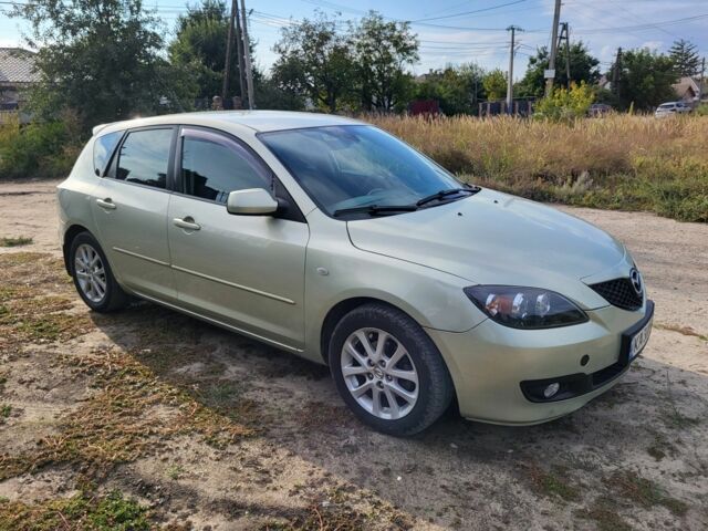 Сірий Мазда 3, об'ємом двигуна 1.6 л та пробігом 260 тис. км за 5420 $, фото 4 на Automoto.ua