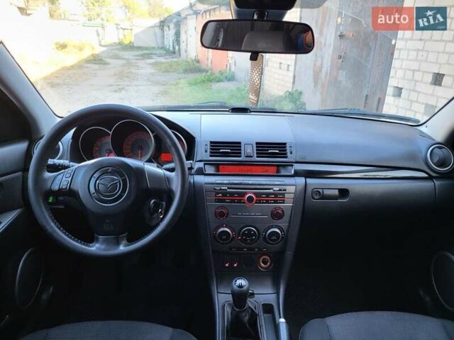 Серый Мазда 3, объемом двигателя 1.6 л и пробегом 260 тыс. км за 4700 $, фото 17 на Automoto.ua