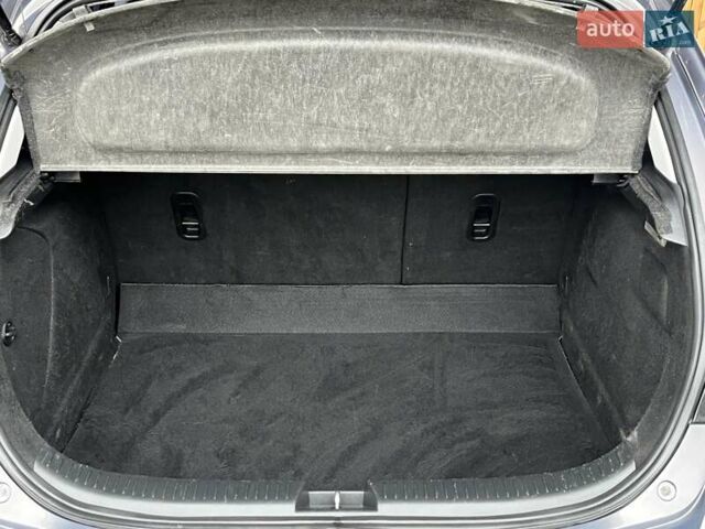 Сірий Мазда 3, об'ємом двигуна 1.6 л та пробігом 195 тис. км за 5699 $, фото 34 на Automoto.ua