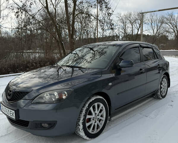 Сірий Мазда 3, об'ємом двигуна 1.6 л та пробігом 207 тис. км за 6800 $, фото 1 на Automoto.ua
