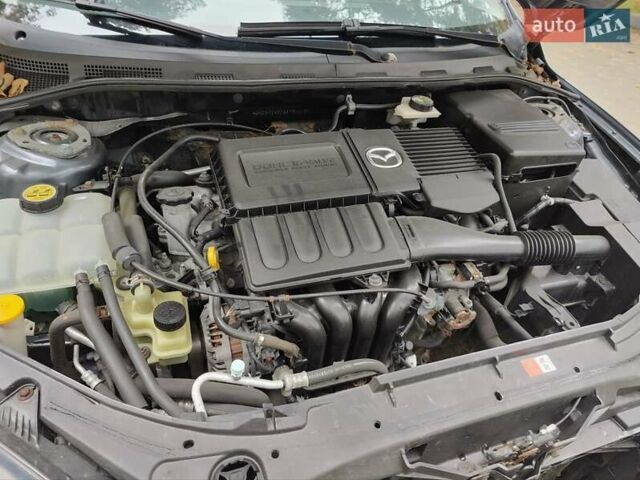 Мазда 3 2008 в Киеве на Automoto.ua Серый Мазда 3, объемом двигателя 0 л и пробегом 193 тыс. км за 5850 $, фото 3 на Automoto.ua