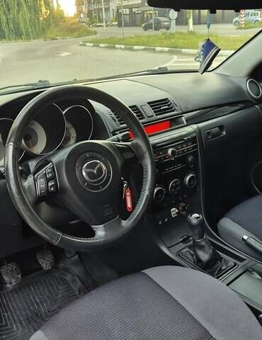 Сірий Мазда 3, об'ємом двигуна 1.6 л та пробігом 234 тис. км за 5700 $, фото 7 на Automoto.ua