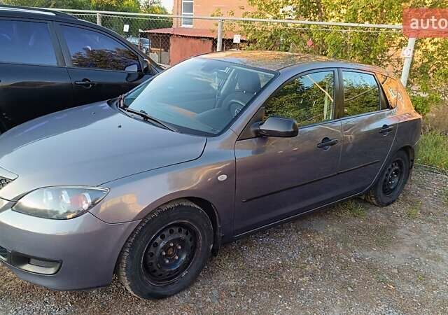 Сірий Мазда 3, об'ємом двигуна 1.3 л та пробігом 221 тис. км за 5100 $, фото 15 на Automoto.ua