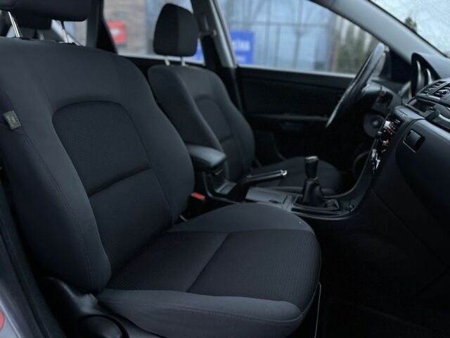 Сірий Мазда 3, об'ємом двигуна 1.6 л та пробігом 253 тис. км за 5700 $, фото 6 на Automoto.ua