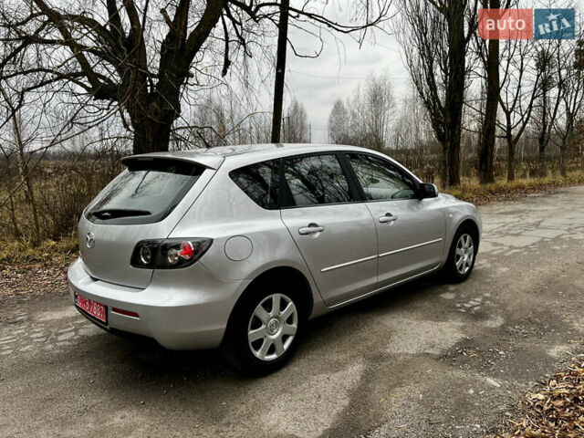 Серый Мазда 3, объемом двигателя 1.6 л и пробегом 163 тыс. км за 6250 $, фото 5 на Automoto.ua