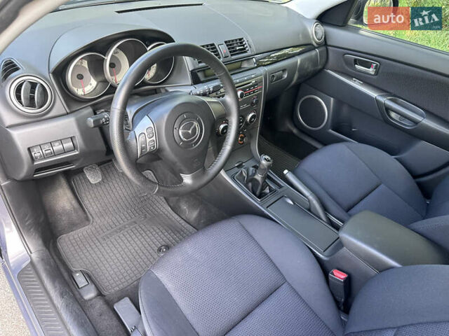 Сірий Мазда 3, об'ємом двигуна 1.6 л та пробігом 159 тис. км за 6500 $, фото 26 на Automoto.ua