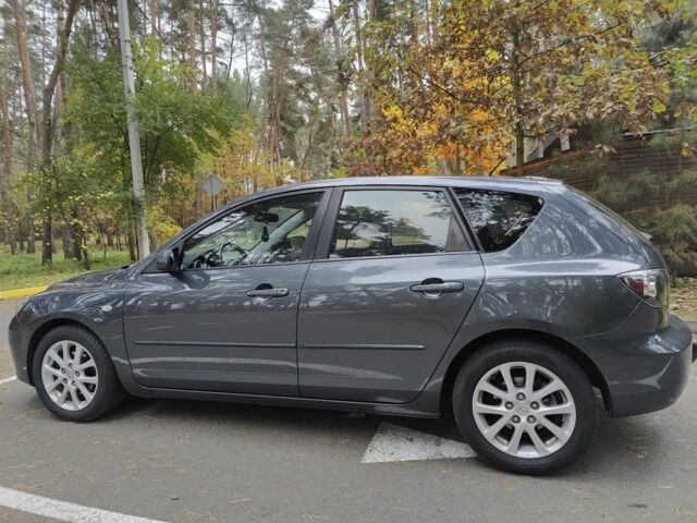 Серый Мазда 3, объемом двигателя 1.6 л и пробегом 191 тыс. км за 5550 $, фото 3 на Automoto.ua