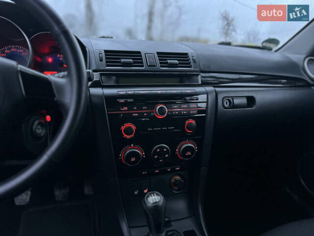 Сірий Мазда 3, об'ємом двигуна 1.6 л та пробігом 253 тис. км за 5700 $, фото 25 на Automoto.ua